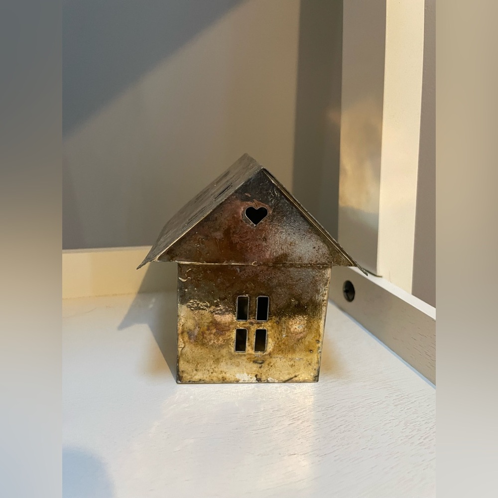 Small house decor